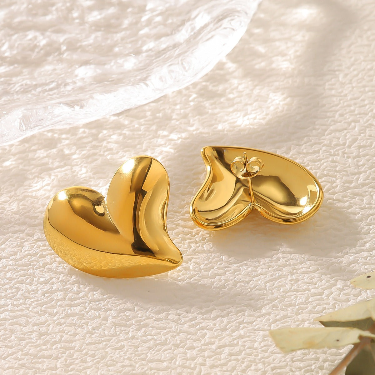 Love Stud Earrings Water Drop Oval Peach Heart Large Glossy Earrings