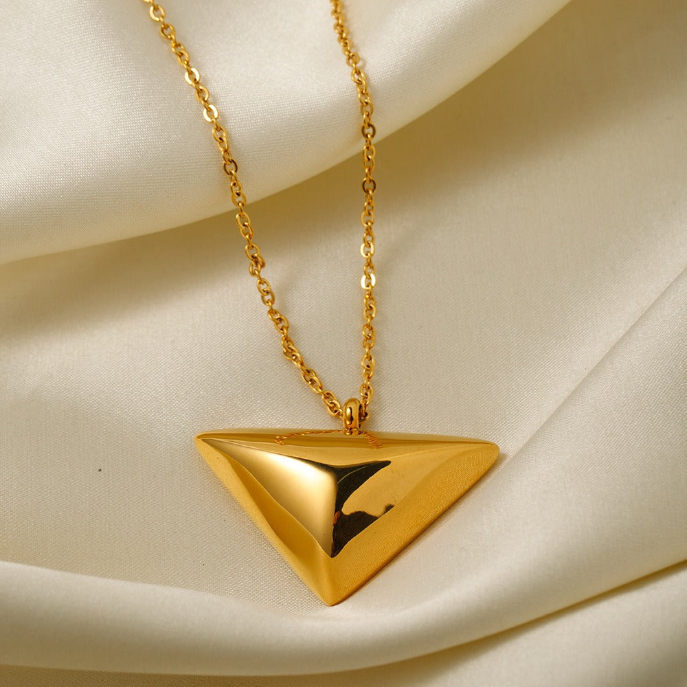 Triangle pendant necklace