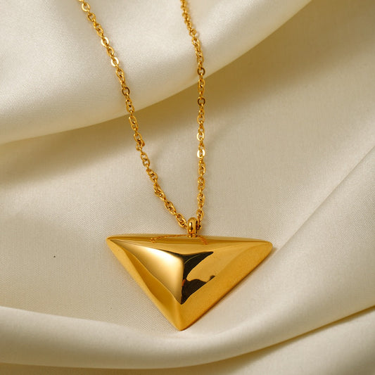 Triangle pendant necklace