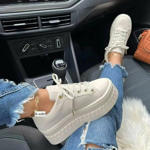 | CozySteps | ChicEase | SoftStrides | TrendyTreads | EasyWalks | StyleFlats | SnugSneaks | UrbanEase | CasualMoves | ComfortSoles |