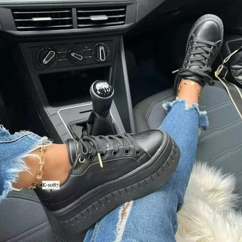 | CozySteps | ChicEase | SoftStrides | TrendyTreads | EasyWalks | StyleFlats | SnugSneaks | UrbanEase | CasualMoves | ComfortSoles |